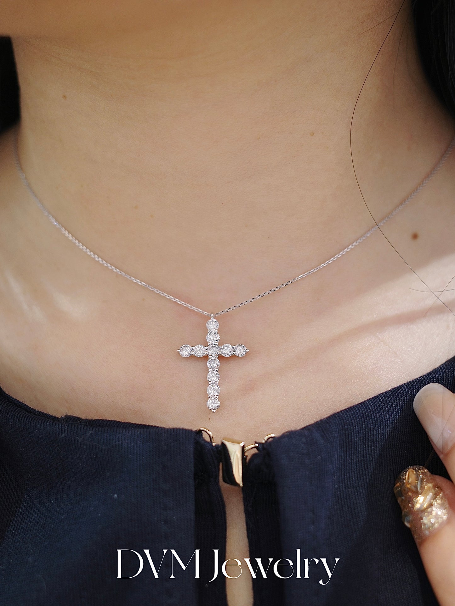 18K WHITE GOLD DIAMOND NECKLACE |Dnw0067