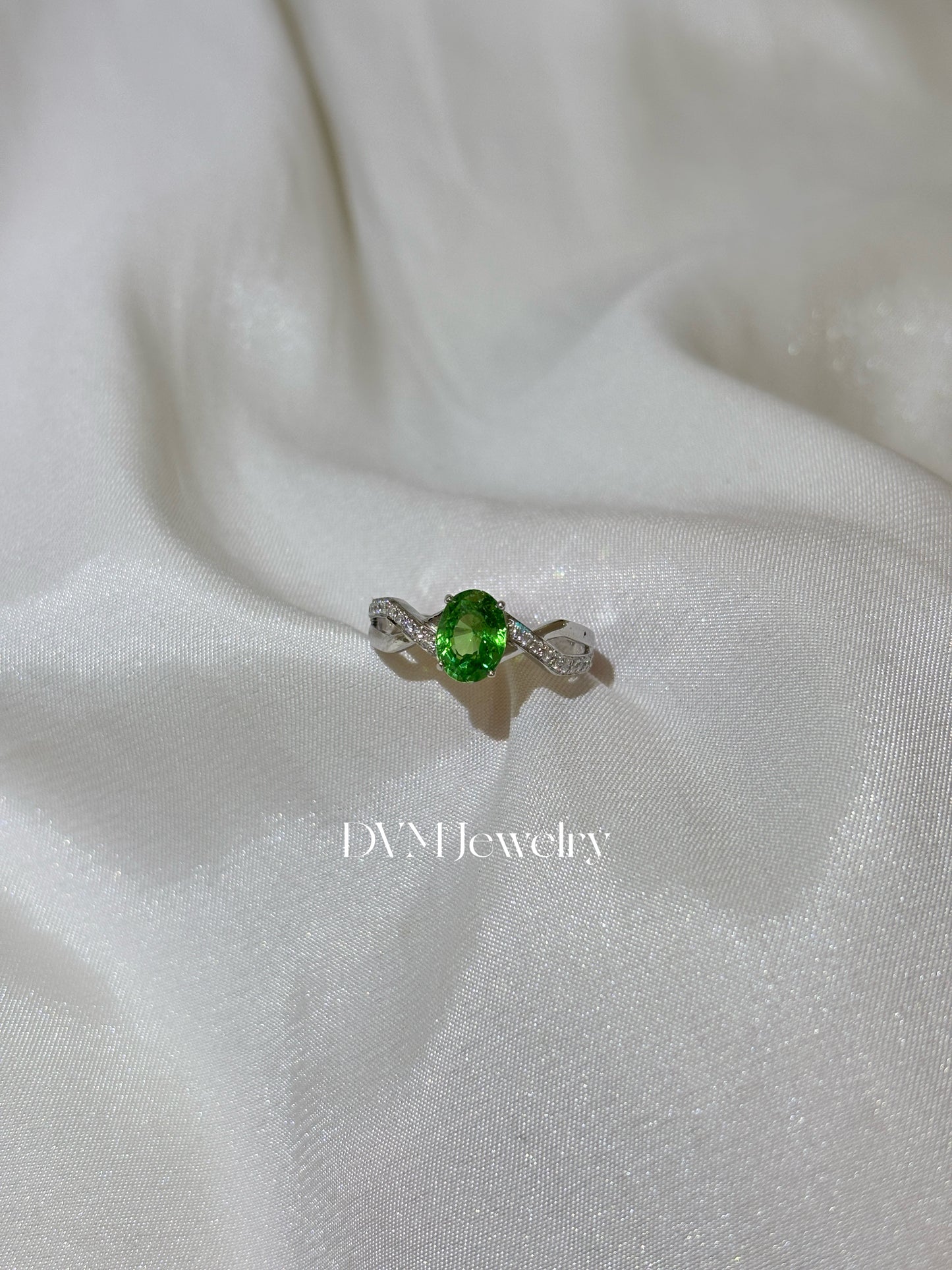 需訂製18K WHITE GOLD TSAVORITE RING |Grt0001