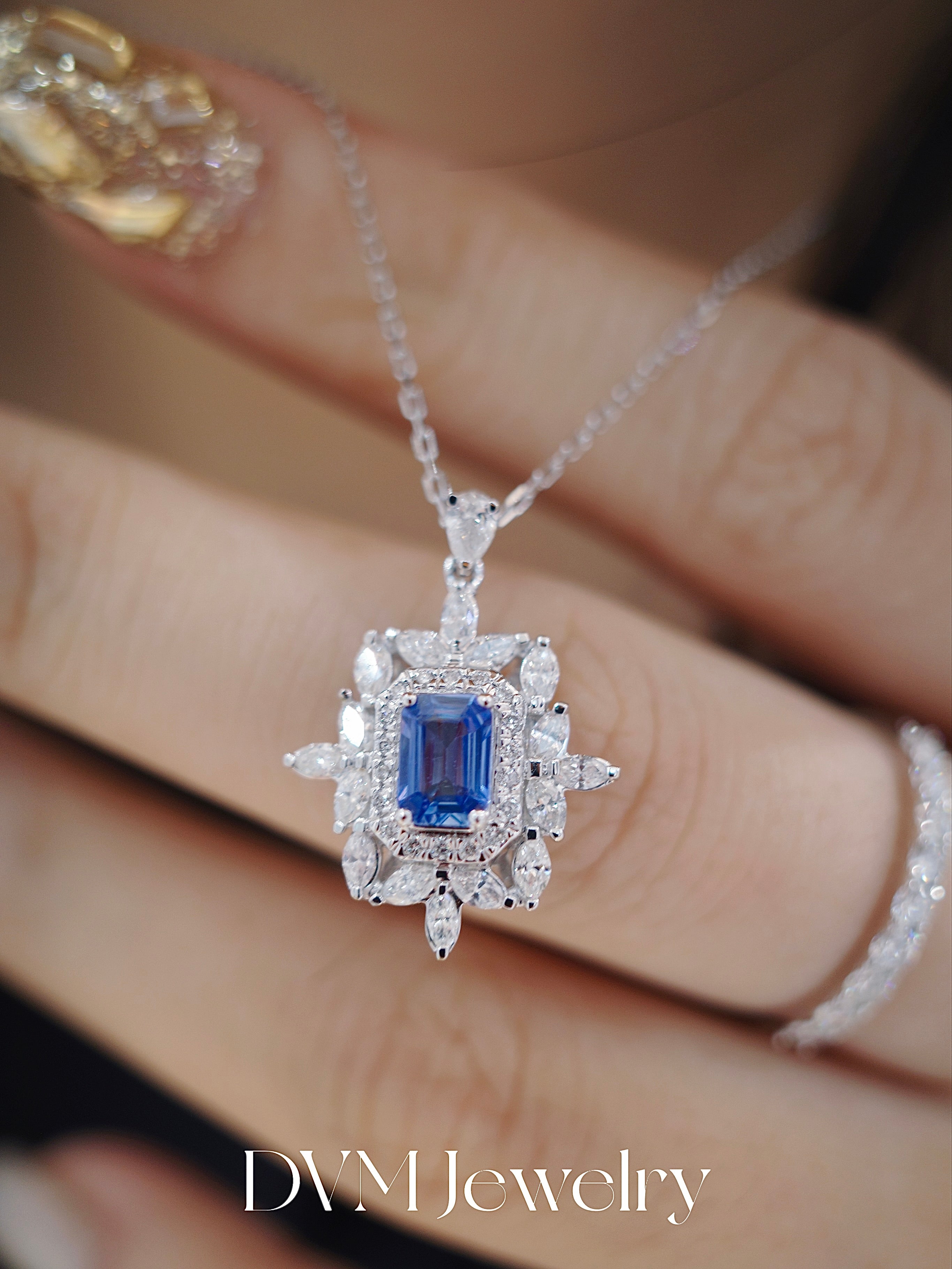 18K WHITE GOLD SAPPHIRE NECKLACE |Gns0035
