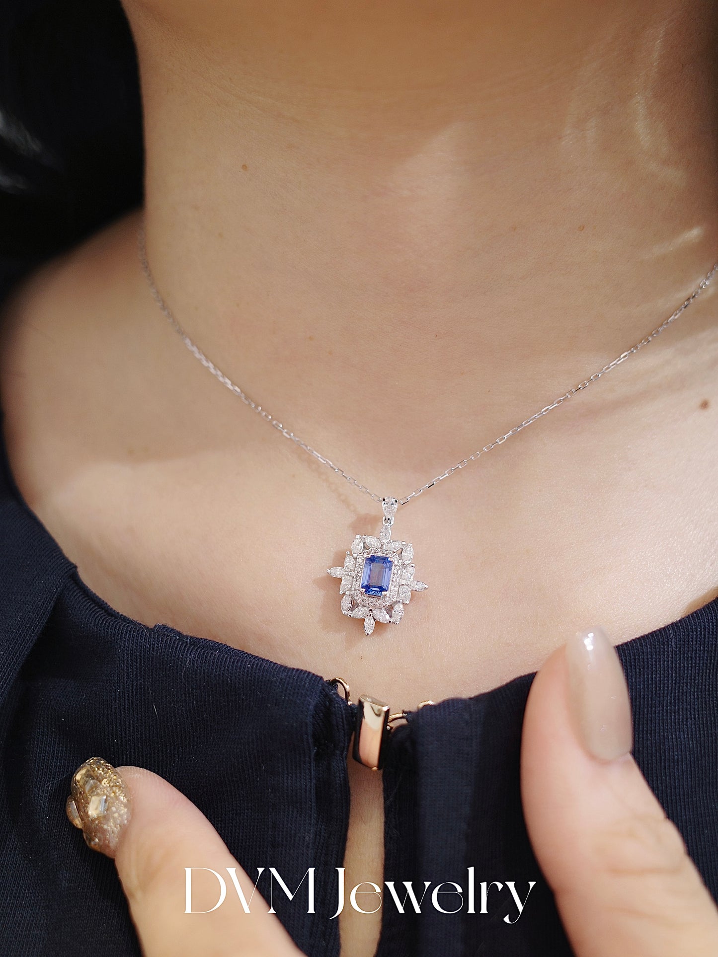 18K WHITE GOLD SAPPHIRE NECKLACE |Gns0035