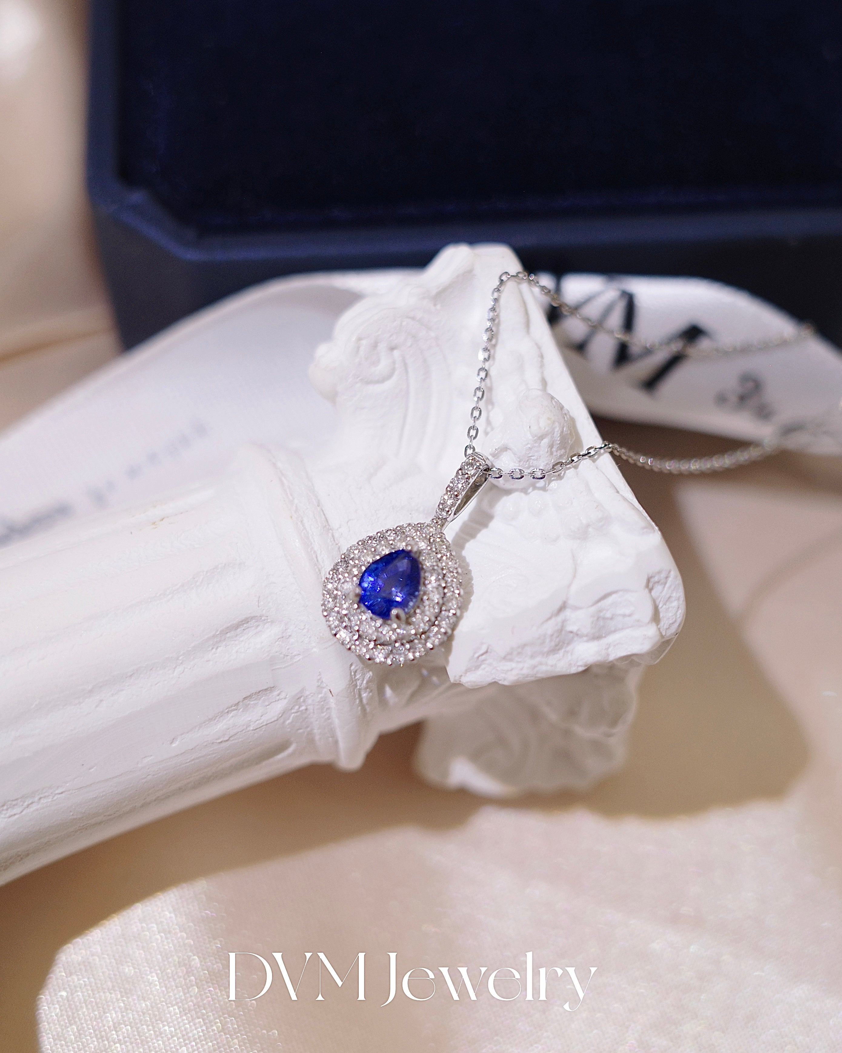 18K WHITE GOLD SAPPHIRE NECKLACE |Gns0017