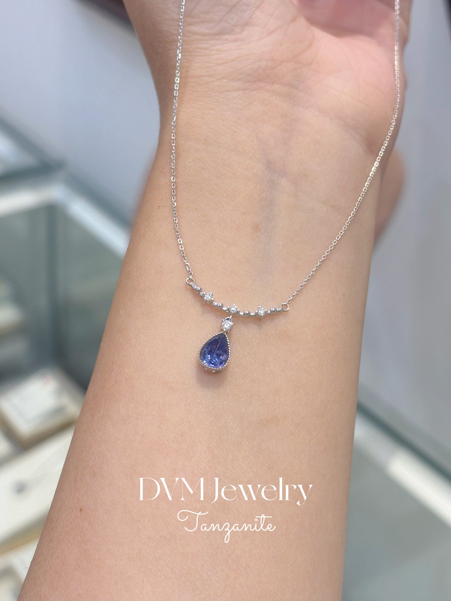 需訂製18K WHITE GOLD TANZANITE NECKLACE |Gnta0002