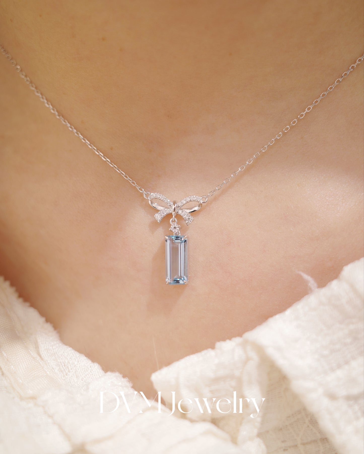 18K WHITE GOLD AQUAMARINE NECKLACE |Gna0003