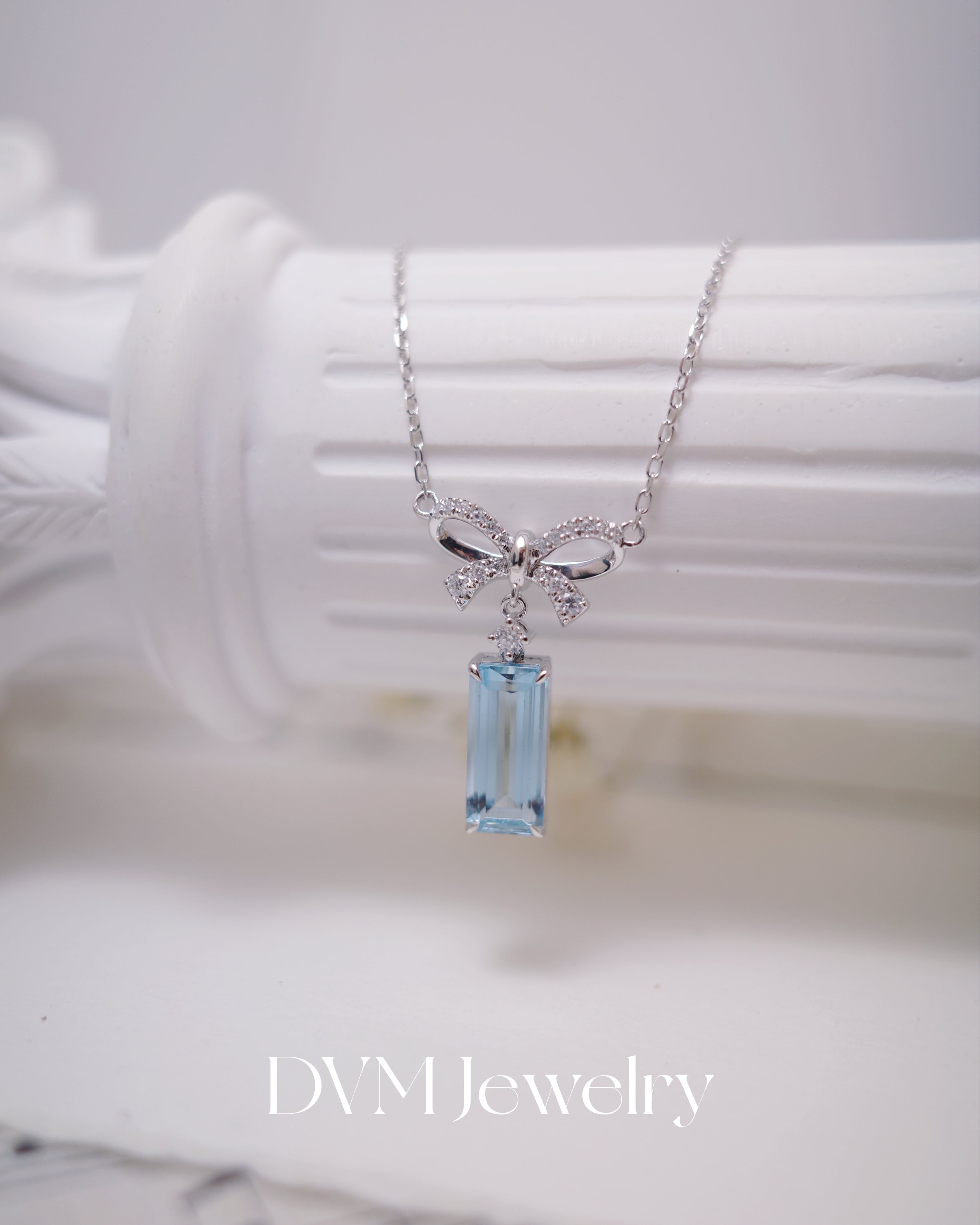 18K WHITE GOLD AQUAMARINE NECKLACE |Gna0003