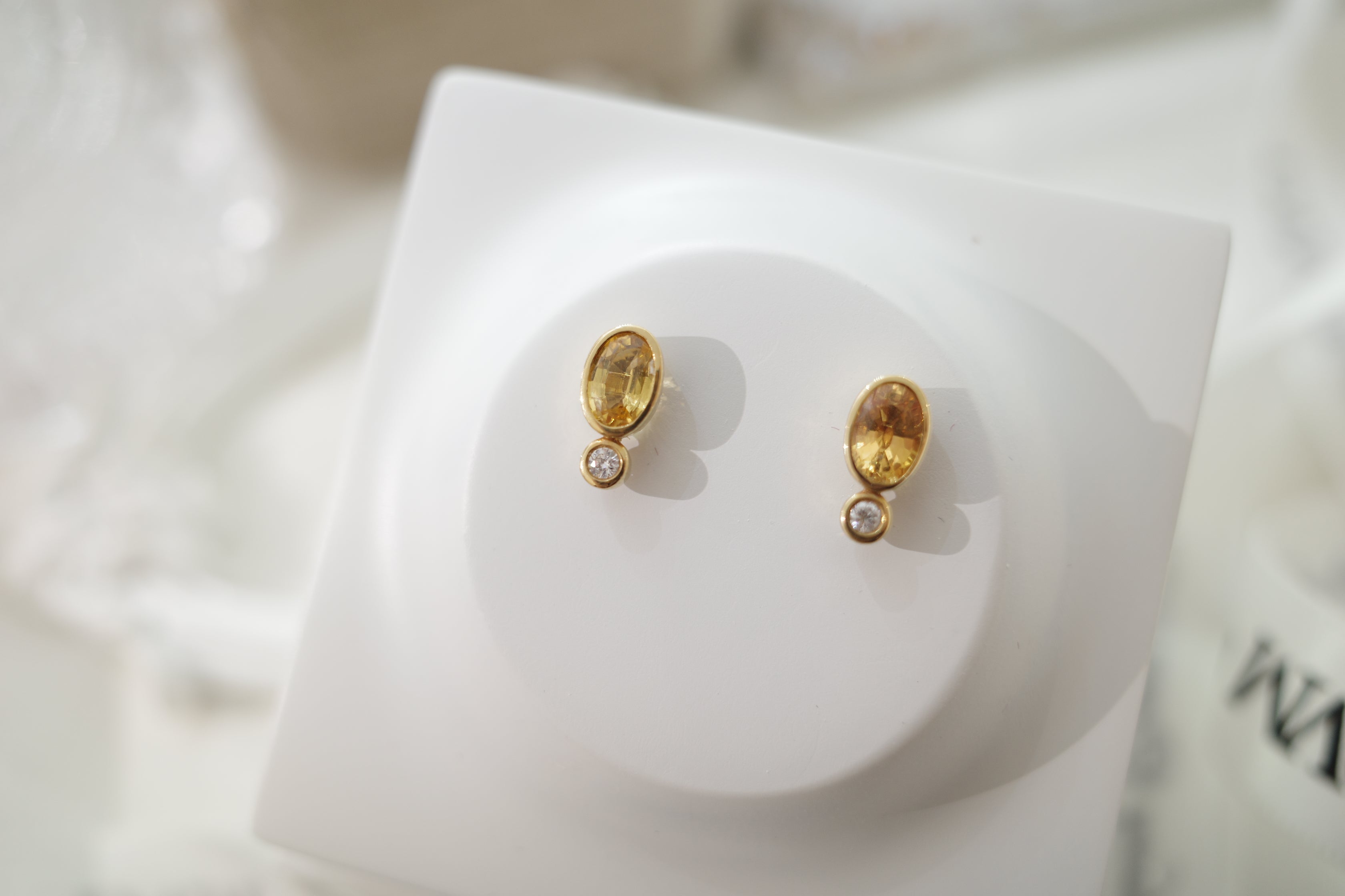 需訂製-18K GOLD YELLOW SAPPHIRE EARRING | Ges0010