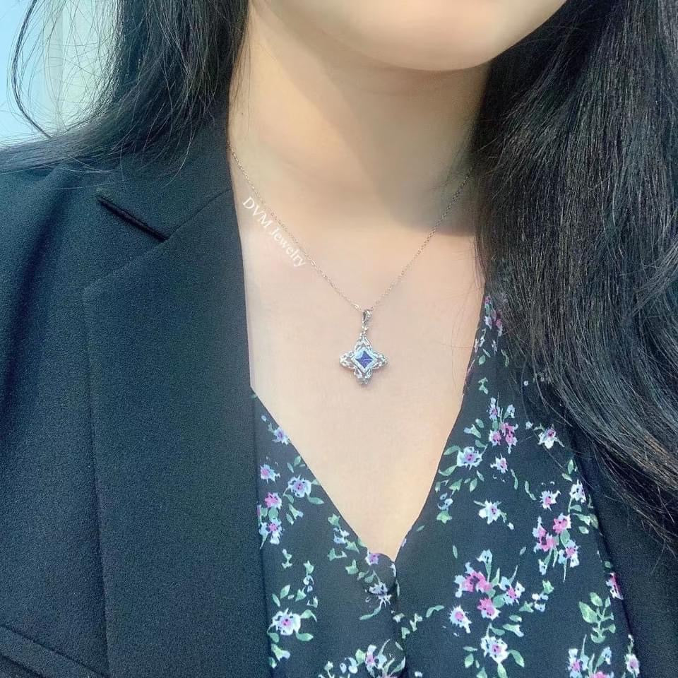 18K GOLD TANZANITE PENDANT | Gpta0001